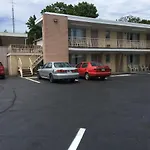 Riverview Motel