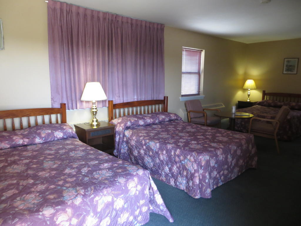 Riverview Motel 2*